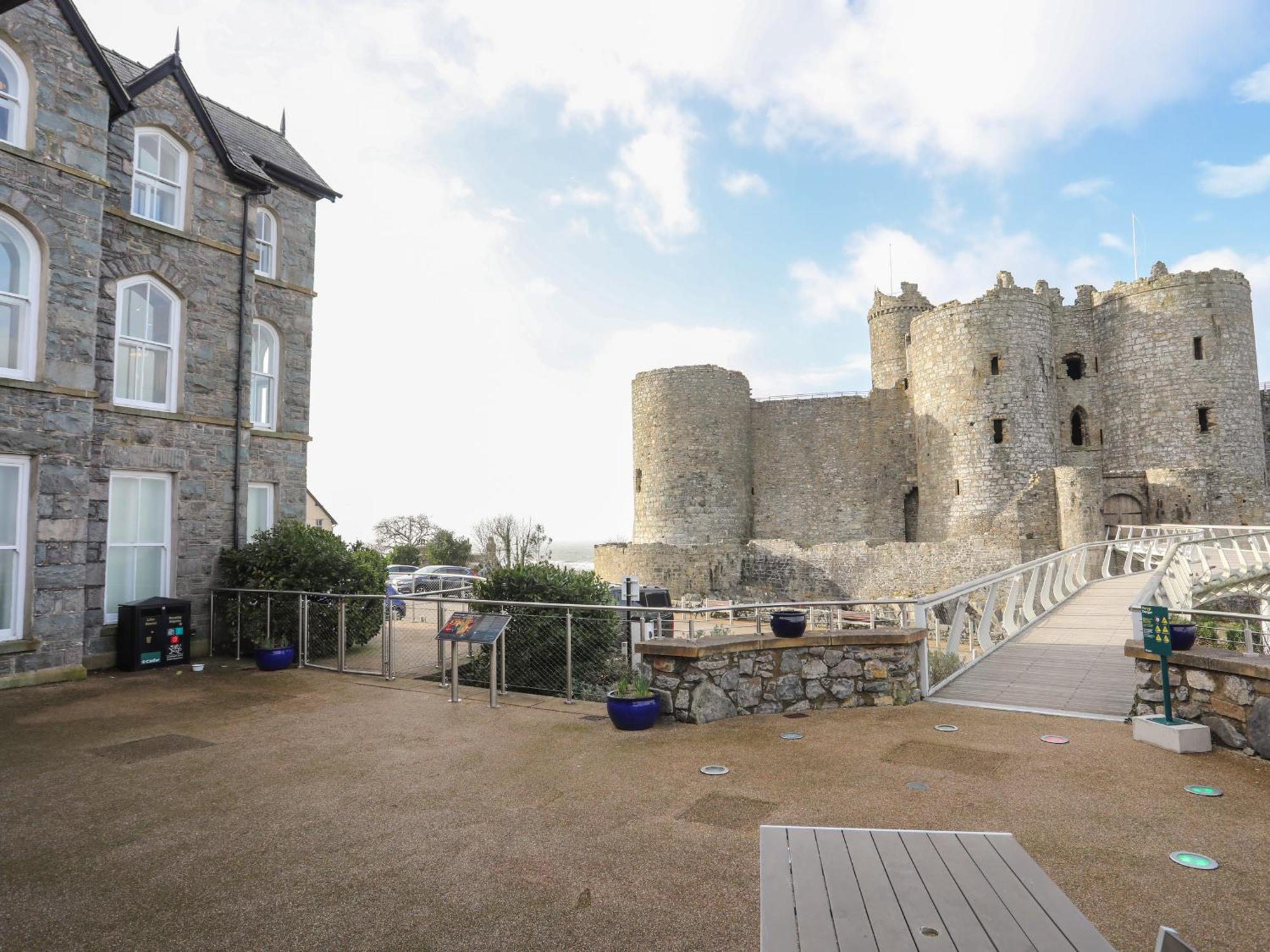 Harlech Apartments - Gwern Esterno foto